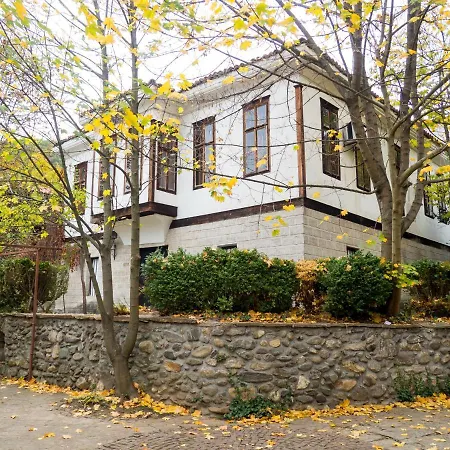 View With 2 Bedrooms And Free Garage Διαμέρισμα *