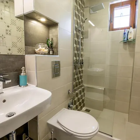 Διαμέρισμα View With 2 Bedrooms And Free Garage Μπλαγκόεβγκραντ